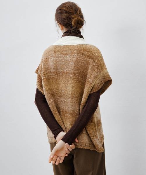 tageechita(タジチタ)の「【tageechita】Vライン ハイネックグラデーションニットベスト(ベスト・レディース・ブラウン・M/S)」の6枚目の写真