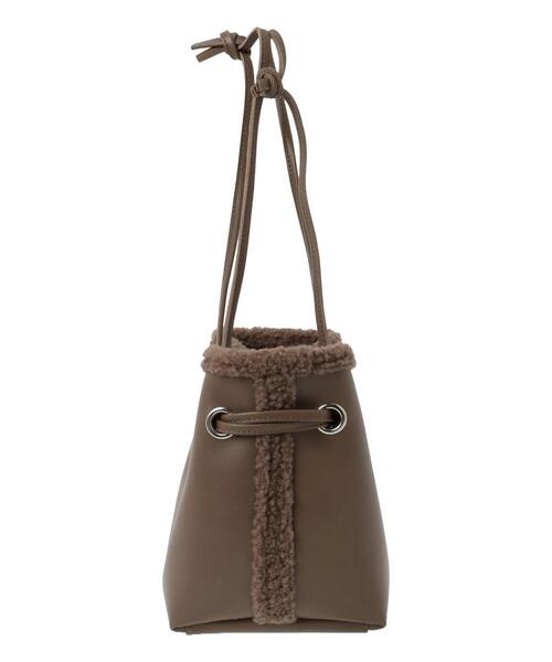 Samansa Mos2 blue（サマンサモスモスブルー）の「ボアスクエアショルダーバッグ（ハンドバッグ・レディース・ブラック/モカ/キナリ・F）」の19枚目の写真