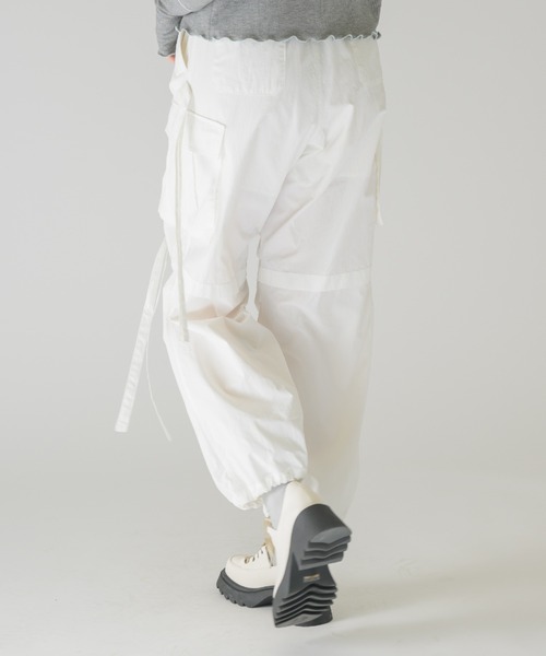 idem（イデム）の「ribbon nylon cargo pants/リボンナイロンカーゴパンツ【Sサイズあり】（カーゴパンツ・レディース・グレー/ホワイト・SMALL/FREE）」の22枚目の写真