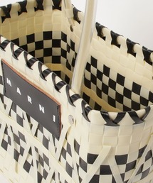 MARNI MARKET（マルニマーケット）の「ステンシルバッグ（かごバッグ