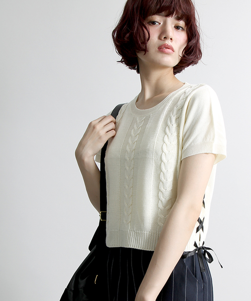 WEGO(ウィゴー)の「WEGO/レースアップケーブルニット(ニット/セーター・レディース・ダークグリーン/ホワイト/ホワイト系その他・FREE)」の2枚目の写真