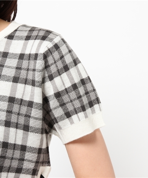 WEGO(ウィゴー)の「WEGO/レースアップケーブルニット(ニット/セーター・レディース・ダークグリーン/ホワイト/ホワイト系その他・FREE)」の4枚目の写真