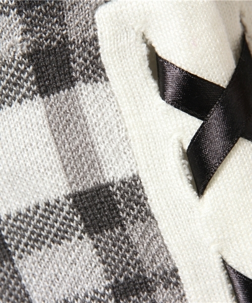 WEGO(ウィゴー)の「WEGO/レースアップケーブルニット(ニット/セーター・レディース・ダークグリーン/ホワイト/ホワイト系その他・FREE)」の6枚目の写真