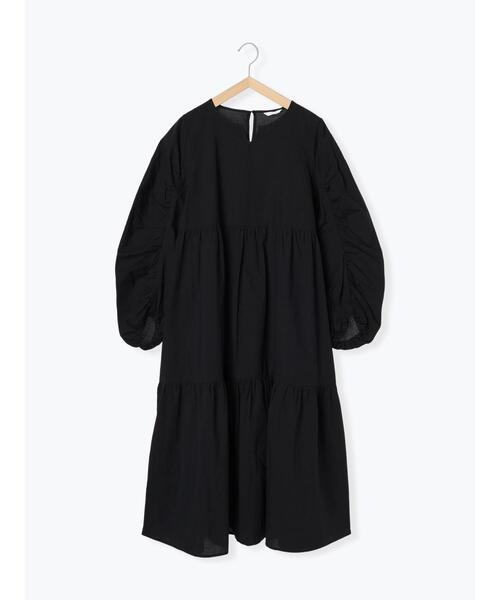 ehka sopo(エヘカソポ)の「袖ギャザーティアードワンピース(ワンピース・レディース・オフホワイト/ブラック/ブルー・F)」の10枚目の写真