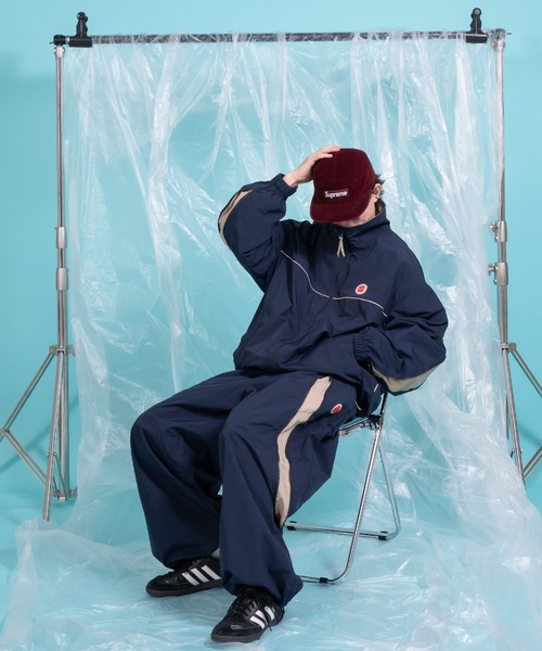 ナイロンフロントジップパンツ Perushu（ペルーシュ）の「ナイロンフロントジップパンツ
