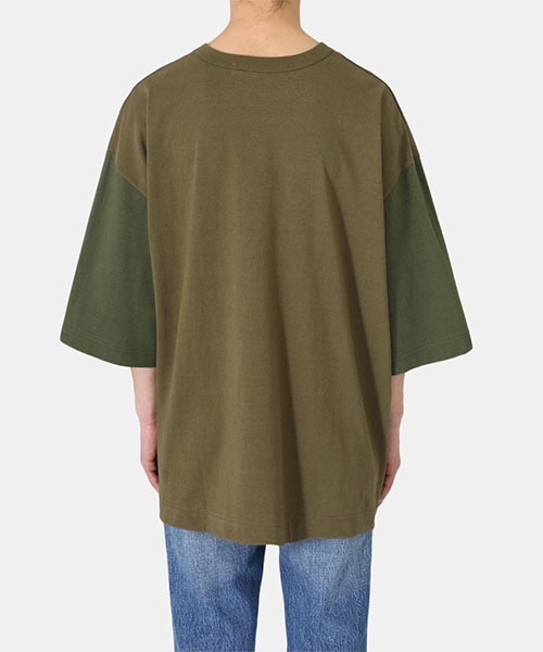 INSCRIRE（アンスクリア）の「INSCRIRE / アンスクリア：Crew Oversized Tee：I23SS-CUT21[STD]（Tシャツ/カットソー・メンズ・ホワイト/カーキ・44/46）」の12枚目の写真