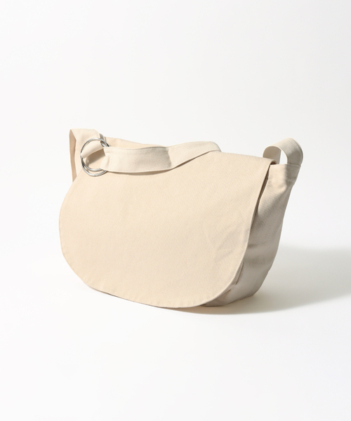 B.C STOCK（ベーセーストック）の「【fellowww / フェロー】別注 キャンバス ショルダーバッグ（ショルダーバッグ・メンズ・ホワイト/グリーン/モカ/ブラック・FREE）」の2枚目の写真