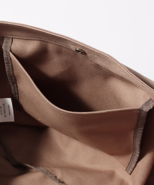 B.C STOCK（ベーセーストック）の「【fellowww / フェロー】別注 キャンバス ショルダーバッグ（ショルダーバッグ・メンズ・ホワイト/グリーン/モカ/ブラック・FREE）」の12枚目の写真