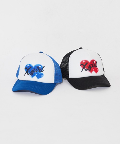 X-girl(エックスガール)の「HEART AIRBRUSH TRUCKER CAP(キャップ・レディース・ブルー/ブラック・ONE SIZE)」の3枚目の写真