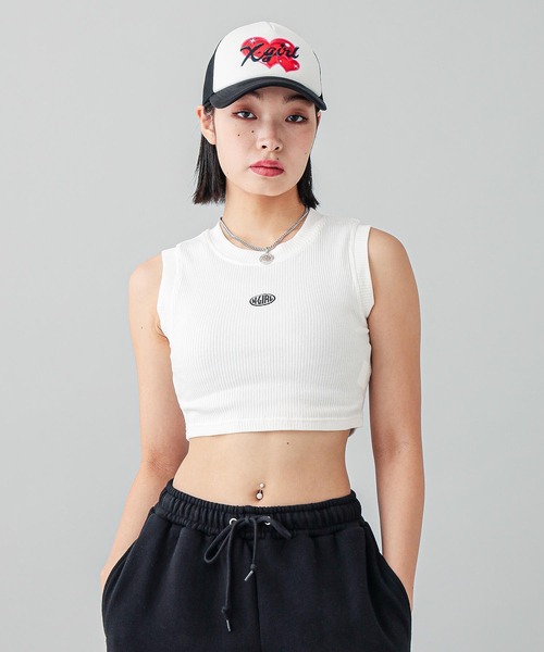 X-girl(エックスガール)の「HEART AIRBRUSH TRUCKER CAP(キャップ・レディース・ブルー/ブラック・ONE SIZE)」の5枚目の写真