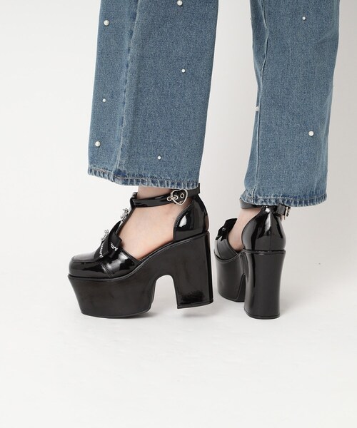 cs T&P（シーエスティーアンドピー）の「厚底ビジュー付きリボンTストラップパンプス 24SS（パンプス・レディース・ブラック系1/ターコイズブルー系3/ブラック・S/M/L/LL）」の20枚目の写真
