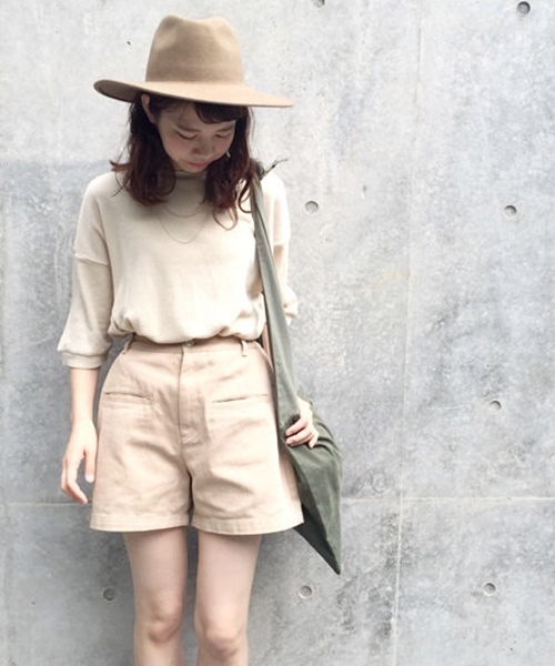 PANTS...（パンツ）の「ハイウエストショートパンツ（その他パンツ・レディース・ブルー/ベージュ・FREE）」の2枚目の写真