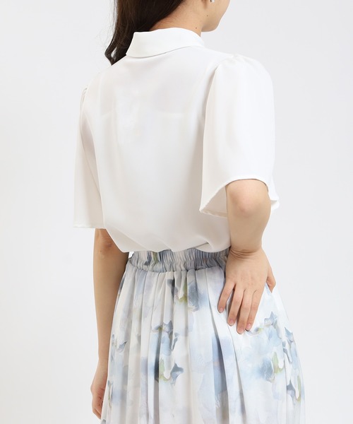 ASTORIA ODIER（アストリアオディール）の「とろみフリルボウタイ半袖ブラウス（シャツ/ブラウス・レディース・ホワイト/グリーン/ベージュ/ホワイト×ブラック/ダークグリーン/ピンクベージュ/ミント/ブルー/グレー・SMALL/MEDIUM）」の11枚目の写真