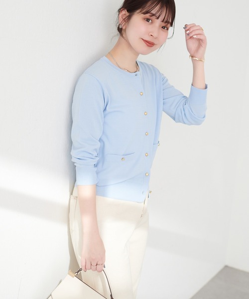 natural couture(ナチュラルクチュール)の「プチプラ金釦ベーシックカーデ(カーディガン/ボレロ・レディース・ピンク/アイボリー/グレイッシュベージュ/サックスブルー/ブラック・FREE)」の1枚目の写真