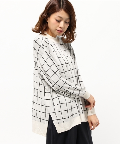 earth music&ecology（アースミュージックアンドエコロジー）の「【ハイハイハイネック】ドロップショルダーウィンドペンハイネックニット（ニット/セーター・レディース・アイボリー/ブラック・FREE）」の2枚目の写真