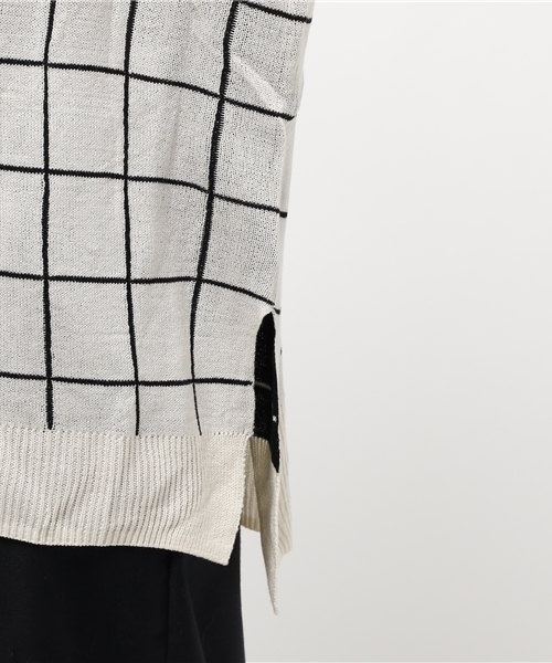 earth music&ecology（アースミュージックアンドエコロジー）の「【ハイハイハイネック】ドロップショルダーウィンドペンハイネックニット（ニット/セーター・レディース・アイボリー/ブラック・FREE）」の4枚目の写真