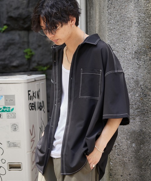 PUBLUX（パブリュクス）の「PUBLUX/パブリュクス レギュラーカラービッグステッチシャツ(限定展開)（シャツ/ブラウス・メンズ・ナチュラル/ブラック・SMALL/MEDIUM/LARGE）」の3枚目の写真