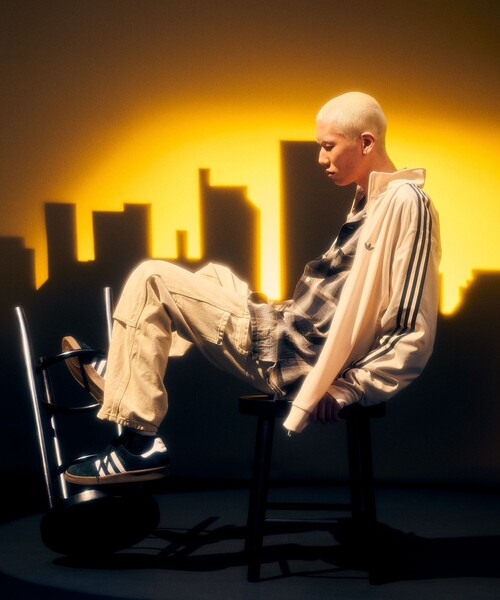 adidas(アディダス)の「adidas/アディダス 【adidas original for FREAK'S STORE】別注 BECKENBAUER TT/別注 ベッケンバウアー トラックジャケット(ジェンダーニュートラル)(その他アウター・メンズ・ホワイト・X-LARGE/XX-LARGE/MEDIUM/LARGE)」の14枚目の写真