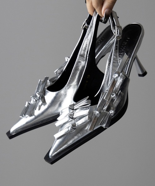 me+em select(ミームセレクト)の「※※【 2color 】メタリックリボンバレエコアミュール / metallic ribbon ballet core mules(パンプス・レディース・シルバー/ブラック・39/38/37/36)」の4枚目の写真