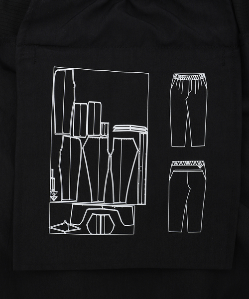 WHITE MOUNTAINEERING(ホワイトマウンテニアリング)の「【White Mountaineering】POLYESTER TAFFETA TAPERED EASY BK2471408(スラックス・メンズ・ブラック・1/2)」の20枚目の写真