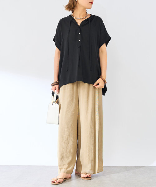 un dix cors（アンディコール）の「《ぽっちゃりさんに◎・インしなくてもかわいい》タイデザイン半袖ブラウス（シャツ/ブラウス・レディース・カーキ/レッド/ブラック・FREE）」の9枚目の写真