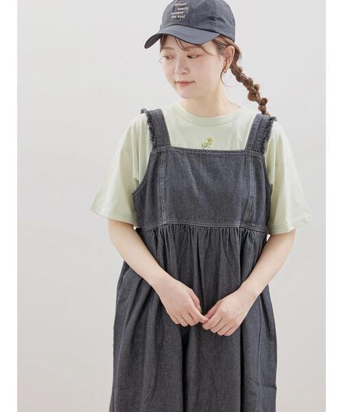 Samansa Mos2(サマンサ モスモス)の「【汗染み防止】お花刺繍Tシャツ(Tシャツ/カットソー・レディース・キナリ/ブラック/オフホワイト/ミント・F)」の4枚目の写真