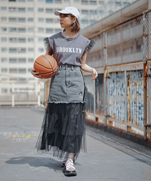 NBA（エヌビーエー）の「【NBA】別注/フリルチュールドッキングデニムスカート（デニムスカート・レディース・ブルー/ブラック・FREE）」の5枚目の写真