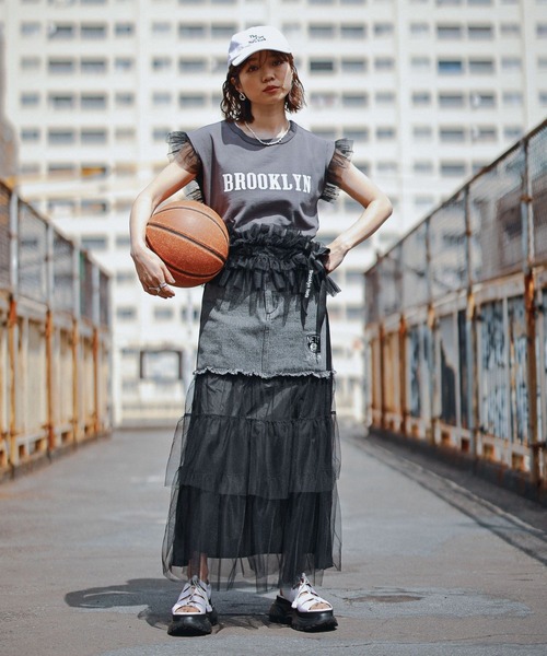 NBA（エヌビーエー）の「【NBA】別注/フリルチュールドッキングデニムスカート（デニムスカート・レディース・ブルー/ブラック・FREE）」の9枚目の写真