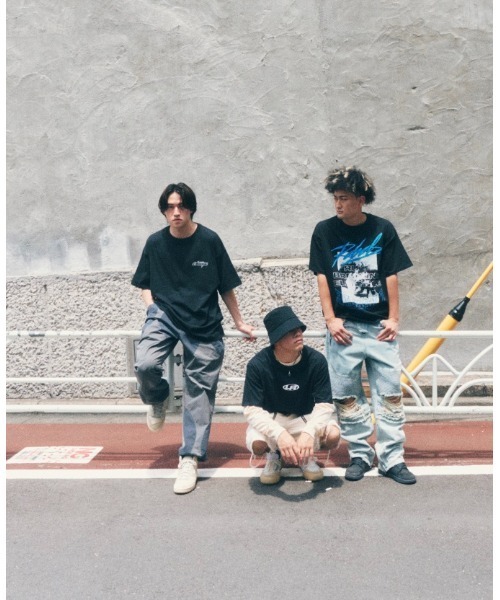 LIBERE（リベーレ）の「『LIBERE REBLE』REBEL GRAPHIC TEE（Tシャツ/カットソー・メンズ・ブラック・LARGE/MEDIUM/SMALL）」の4枚目の写真