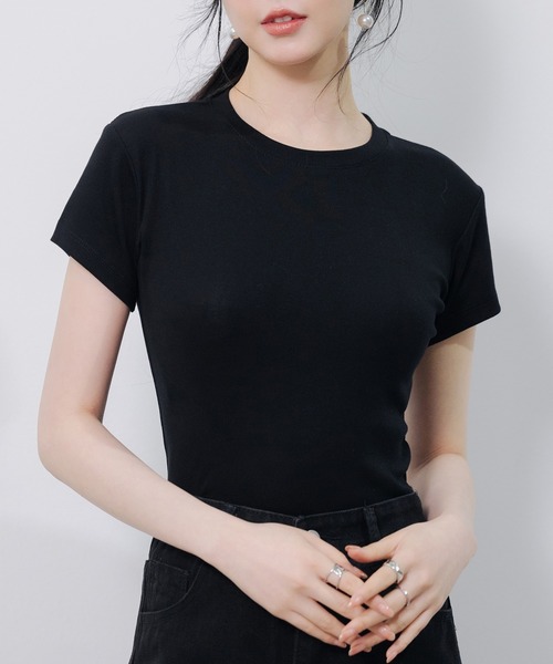 SAISON DE PAPILLON(セゾンドパピヨン)の「綿混クルーネックTシャツ(Tシャツ/カットソー・レディース・ブラック/ライトグレー/ホワイト・M/L)」の1枚目の写真