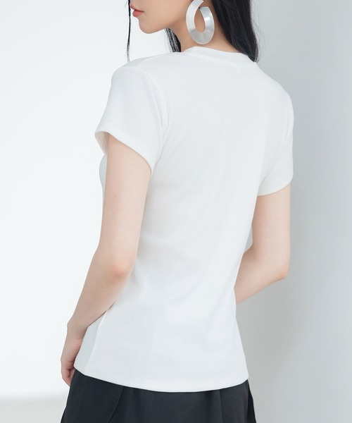 SAISON DE PAPILLON(セゾンドパピヨン)の「綿混クルーネックTシャツ(Tシャツ/カットソー・レディース・ブラック/ライトグレー/ホワイト・M/L)」の6枚目の写真