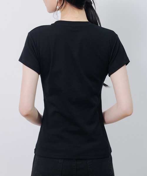 SAISON DE PAPILLON(セゾンドパピヨン)の「綿混クルーネックTシャツ(Tシャツ/カットソー・レディース・ブラック/ライトグレー/ホワイト・M/L)」の22枚目の写真