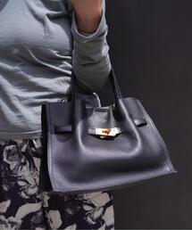 VIOLAd'ORO / TRERO シュリンク クロア トートバッグ M（トートバッグ