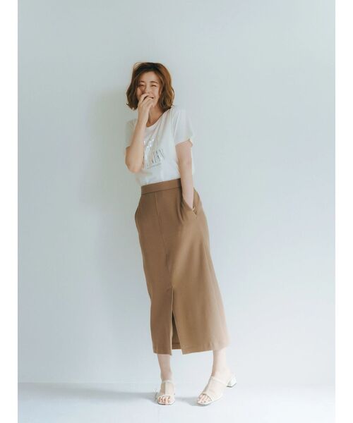 YECCA VECCA（イェッカヴェッカ）の「ロゴTee（Tシャツ/カットソー・レディース・オフホワイト/シルバー/ネイビー・FREE）」の11枚目の写真