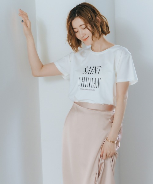 YECCA VECCA（イェッカヴェッカ）の「ロゴTee（Tシャツ/カットソー・レディース・オフホワイト/シルバー/ネイビー・FREE）」の2枚目の写真