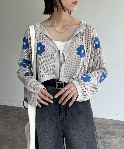 CPCM(シーピーシーエム)の「花柄メッシュカーデ(Tシャツ/カットソー・レディース・アイボリー/グレー/ピンク/ネイビー/ブルー・FREE)」の21枚目の写真