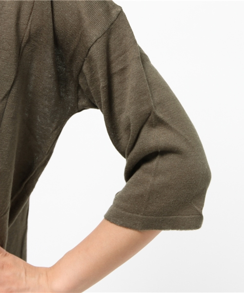 Green　Parks（グリーンパークス）の「・U麻混ﾆｯﾄ7分袖ﾌﾟﾙｵｰﾊﾞｰ（ニット/セーター・レディース・チャコールグレー/カーキ/レッド/ライトベージュ/ネイビー・FREE）」の10枚目の写真