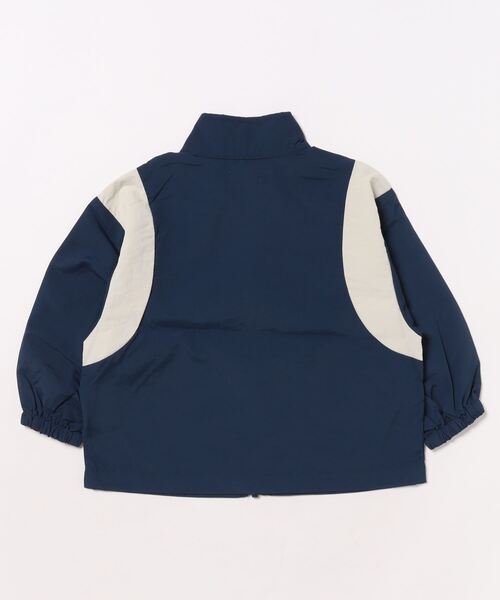 b・ROOM（ビールーム）の「【撥水加工】ビッグシルエット配色ウィンドブレーカー（ブルゾン・キッズ・エンジ/ネイビー/ブルーグリーン/キャメル・130cm/120cm/150cm/100cm/140cm/110cm）」の5枚目の写真