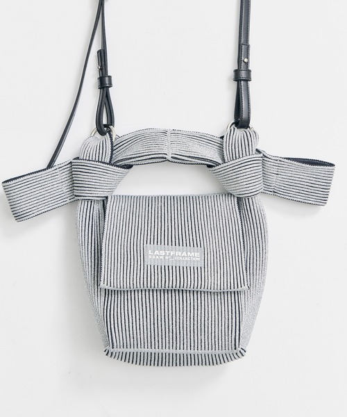 【LAST FRAME】ラストフレーム　オビバッグ　シルバー LASTFRAME（ラストフレーム）の「【LASTFRAME/ラストフレーム