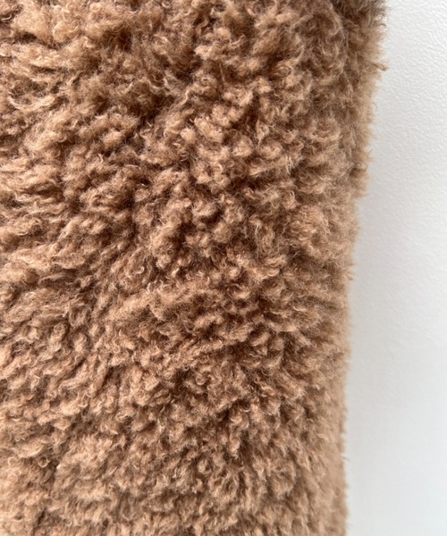 y/m(イム)の「プードルボアミドル丈ベスト(ベスト・レディース・アイボリー/グレー/ブラウン・FREE)」の14枚目の写真