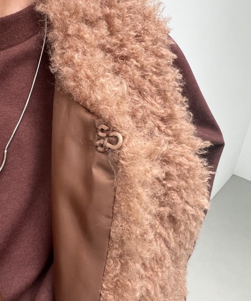 y/m(イム)の「プードルボアミドル丈ベスト(ベスト・レディース・アイボリー/グレー/ブラウン・FREE)」の15枚目の写真