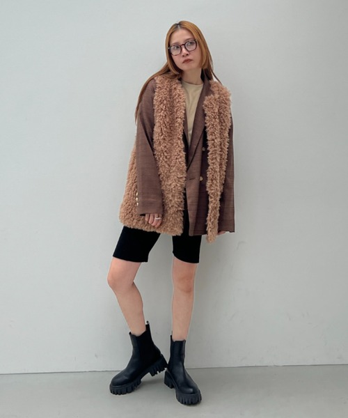 y/m(イム)の「プードルボアミドル丈ベスト(ベスト・レディース・アイボリー/グレー/ブラウン・FREE)」の19枚目の写真