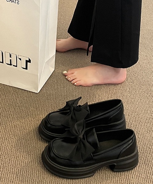 c.u.l（シーユーエル）の「軽量 リボン付き 厚底ソールローファー culs103（ローファー・レディース・ブラック/ブラック系その他・36/39/38/37）」の11枚目の写真