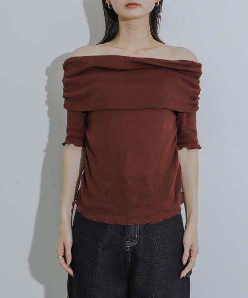 SENSE OF PLACE by URBAN RESEARCH（センスオブプレイスバイアーバンリサーチ）の「シャーリングオフショルダーシアートップ（Tシャツ/カットソー・レディース・ブラウン/オフホワイト/ブラック・ONE）」の21枚目の写真