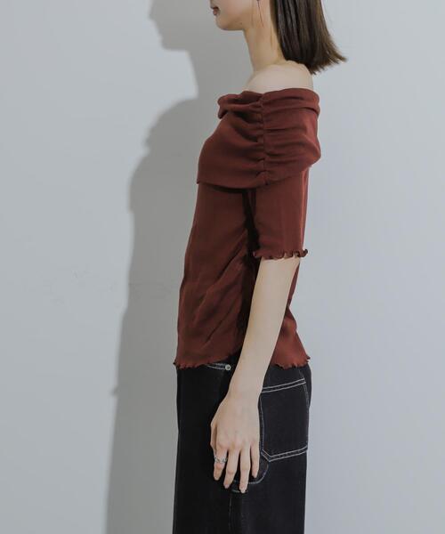 SENSE OF PLACE by URBAN RESEARCH（センスオブプレイスバイアーバンリサーチ）の「シャーリングオフショルダーシアートップ（Tシャツ/カットソー・レディース・ブラウン/オフホワイト/ブラック・ONE）」の22枚目の写真