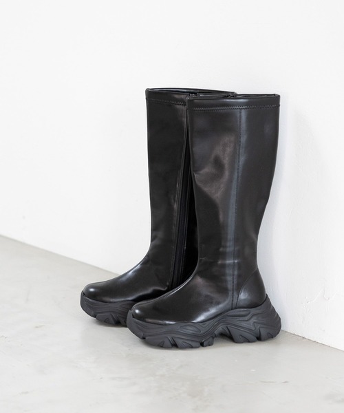 mysty woman（ミスティウーマン）の「スニーカーロングブーツ 144051（ブーツ・レディース・ホワイト/ブラック/グレー・MEDIUM/LARGE）」の3枚目の写真