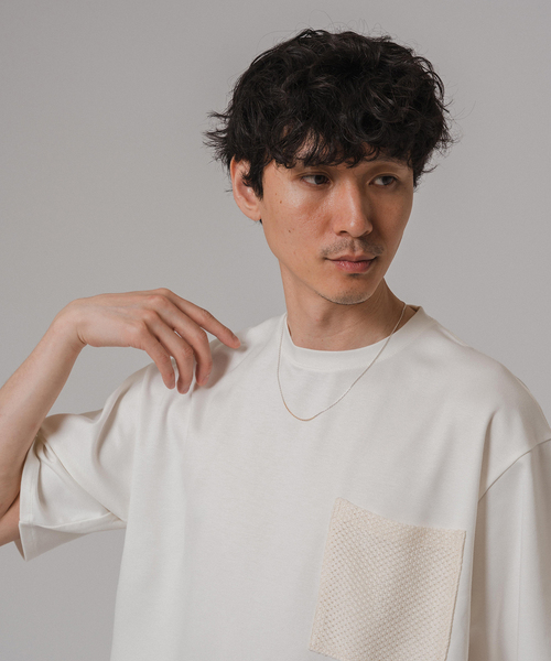 EDIFICE（エディフィス）の「ギマ ラッセル ポケット Tシャツ（Tシャツ/カットソー・メンズ・ネイビー/ホワイト・LARGE/MEDIUM）」の11枚目の写真