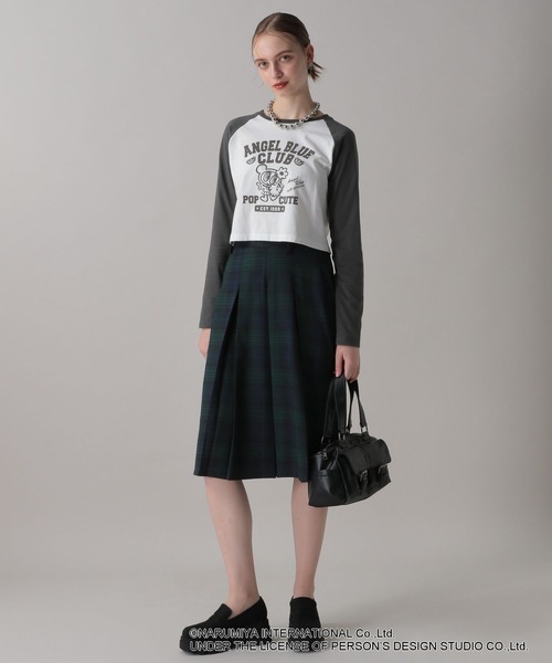 FOREVER 21（フォーエバー トゥエンティーワン）の「【ANGEL BLUE】ラグランロングTシャツ（Tシャツ/カットソー・レディース・レッド/ネイビー/グレー・FREE）」の20枚目の写真