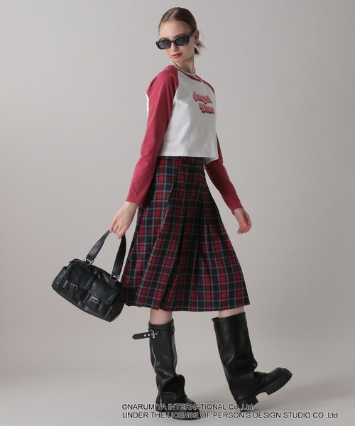 FOREVER 21（フォーエバー トゥエンティーワン）の「【ANGEL BLUE】ラグランロングTシャツ（Tシャツ/カットソー・レディース・レッド/ネイビー/グレー・FREE）」の12枚目の写真