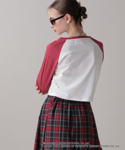 FOREVER 21（フォーエバー トゥエンティーワン）の「【ANGEL BLUE】ラグランロングTシャツ（Tシャツ/カットソー・レディース・レッド/ネイビー/グレー・FREE）」の15枚目の写真